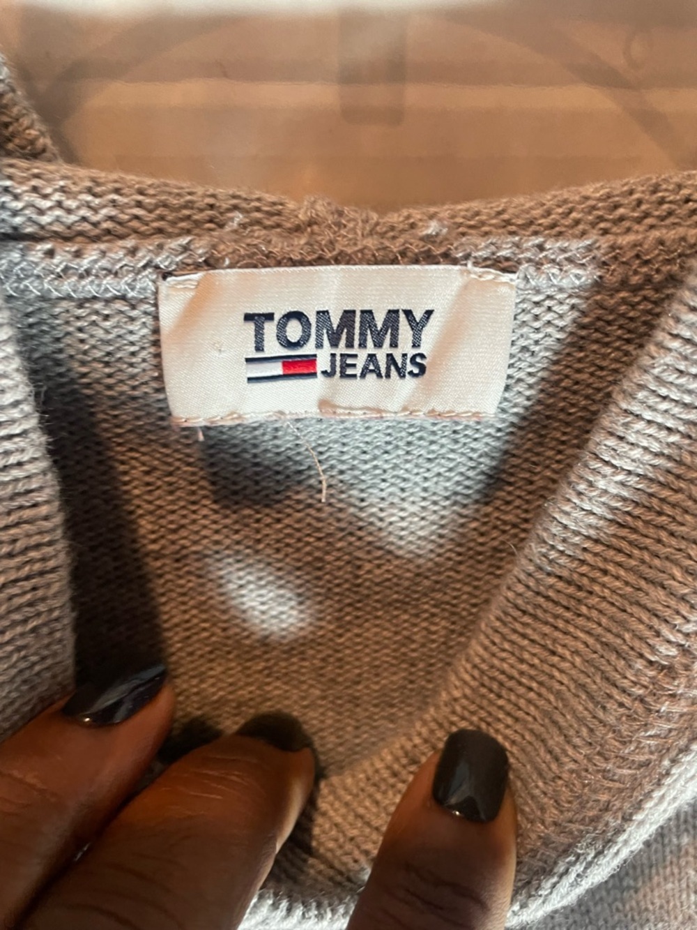 Tommy Hilfiger Gray Hoodie Sweater Cropped Graphic Logo Preppy Streetwear Sz.S - Picture 5 of 11